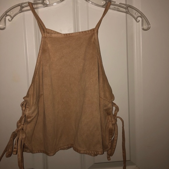 PacSun Tops - Suede crop top